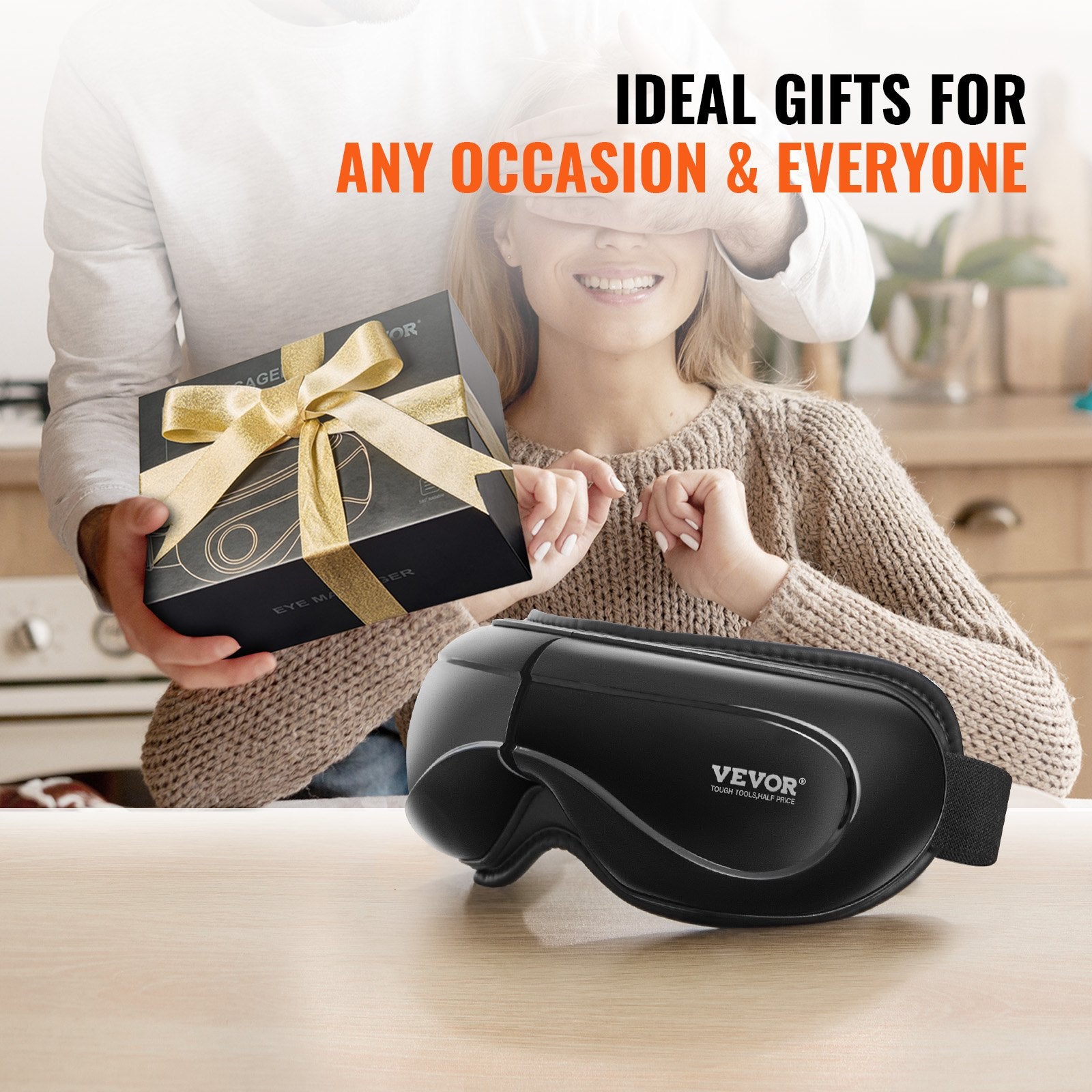 LONGÉ Solace eye massager in use